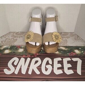 AVELLINI Platform 70's Retro Leather & Suede Flower Power Sandal 7.5 NWOT WOMENS